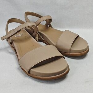 Eileen Fisher Beige Leather Slingback Sandals